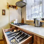 вірменська 20 біля пл ринок アパート リヴィウ
