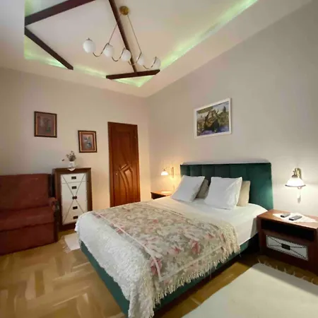 Lviv Apart Вірменська 20 Біля Пл Ринок Apartman