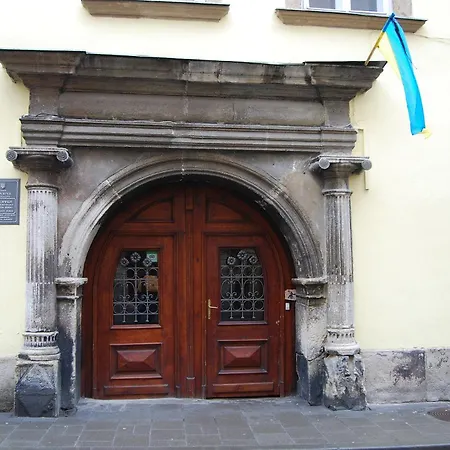 -apart вірменська 20 біля пл ринок Lemberg