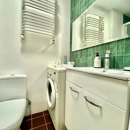 Lvapart вул вірменська 20 площа ринок гасова лампа звітні документи