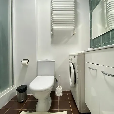 Apartment Lvapart вул вірменська 20 площа ринок гасова лампа звітні документи